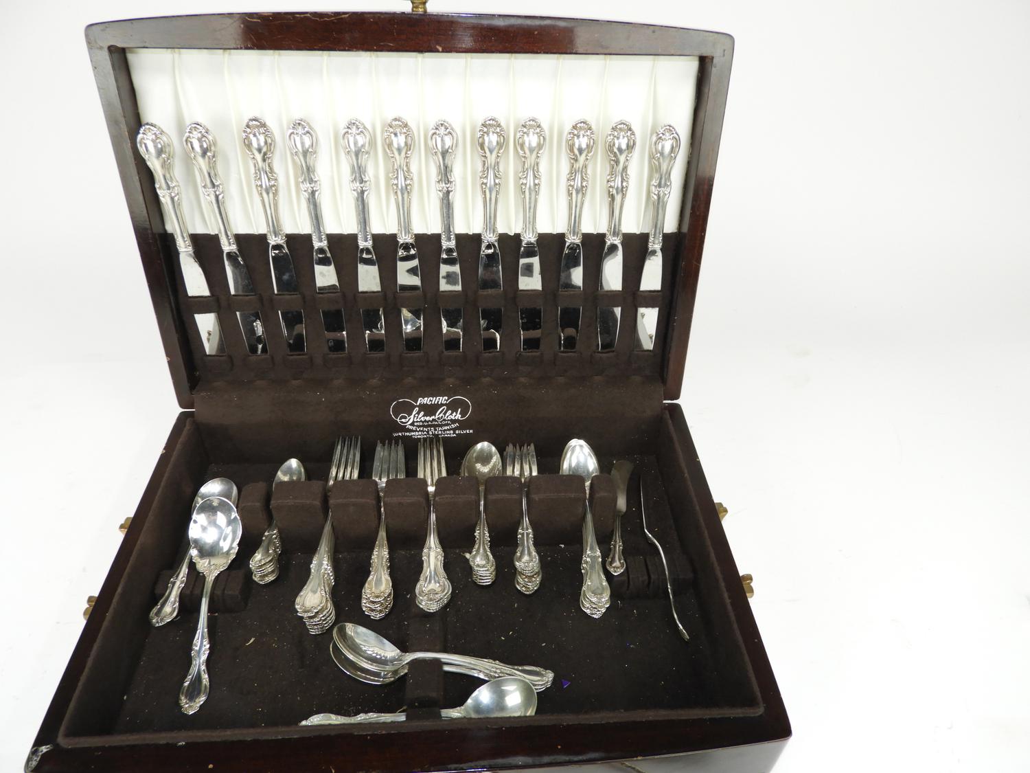 Murrays Auctioneers Lot 141 International sterling Northumbria sterling silver flatware in in canteen with lot of silver plate flatware